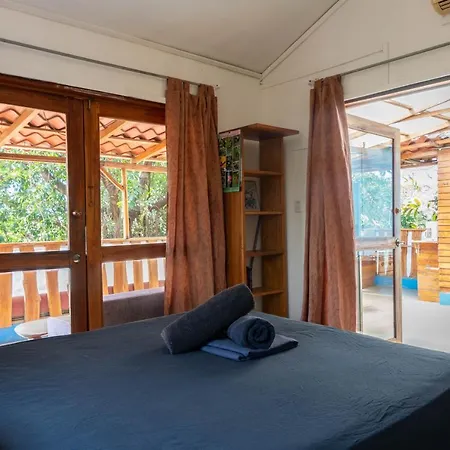 1 Bedroom G-Land Burnt Toast Surfcamp