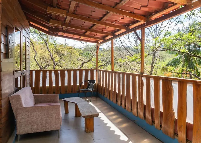 1 Bedroom G-land Burnt Toast Surfcamp * Nosara