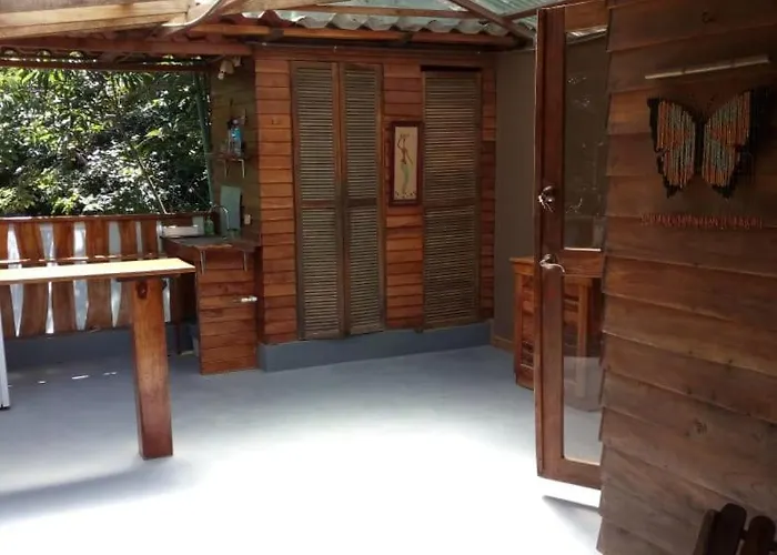 1 Bedroom G-land Burnt Toast Surfcamp Nosara